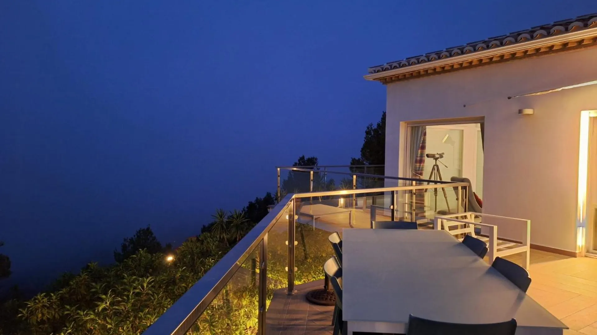 Villa Casa Alta - Exclusive Large Luxury Private Villa, Large Pool, Amazing Views, On The Edge Of The Village And Next To Natural Park Canillas de Aceituno Spagna
