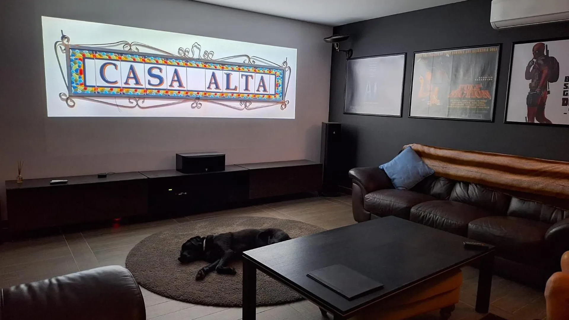 Villa Casa Alta - Exclusive Large Luxury Private Villa, Large Pool, Amazing Views, On The Edge Of The Village And Next To Natural Park Canillas de Aceituno
